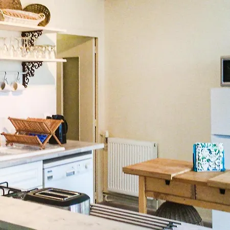 Pet Friendly In Nyaraló Scillé